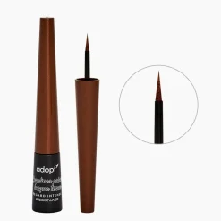 Eyeliner Longue Tenue Et Precis Pour Un Regard Intense