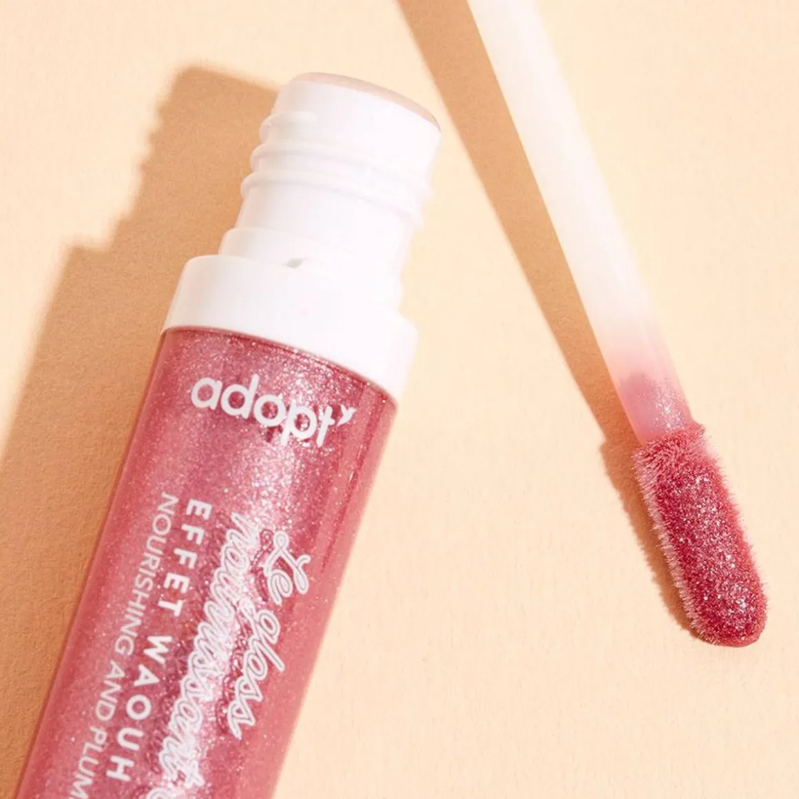 Gloss A Lèvres Paillete Avec Un Effet Wow !